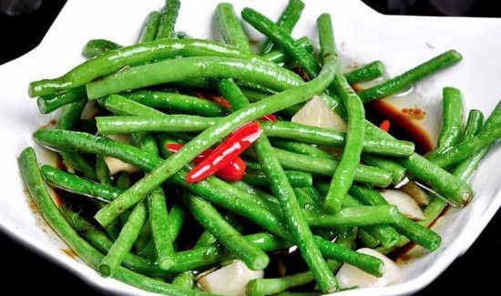 豆角香菇可以一起炒吗