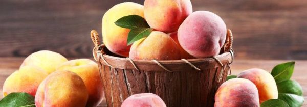 蟹和桃子可以一起吃吗