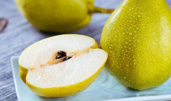 芒果和梨子能一起吃吗