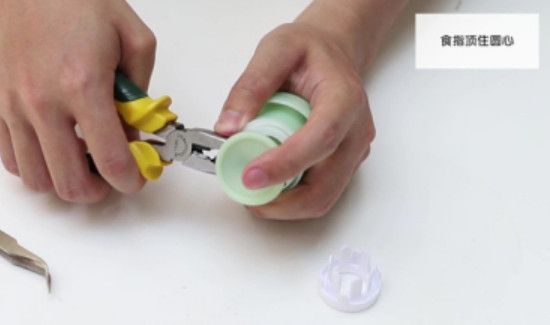 保温杯盖子怎么拆卸