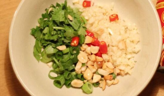 蒜泥麻油碟怎么调