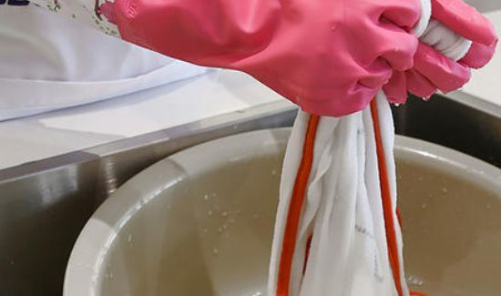 彩漂会使衣服褪色吗