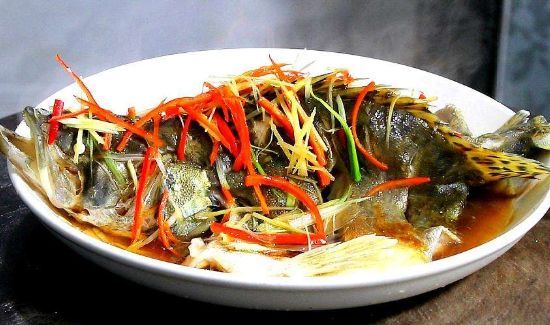 鱼和羊肉可以放在一起吃吗