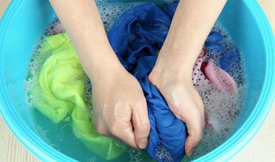 青核桃皮染到衣服上怎么洗掉