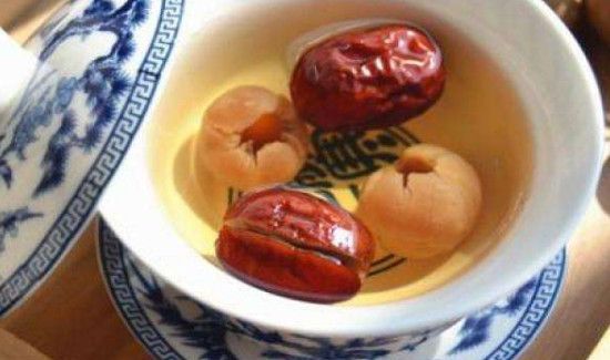 红枣桂圆泡水喝的禁忌