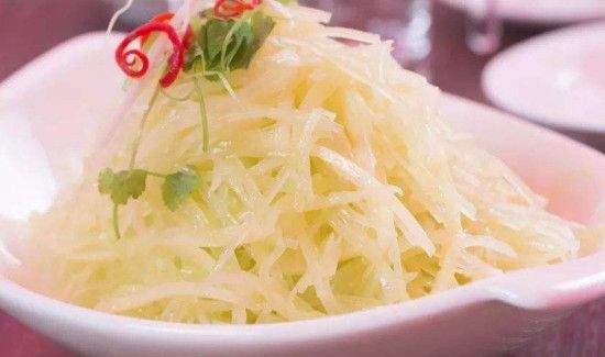 酸辣土豆丝要不要焯水