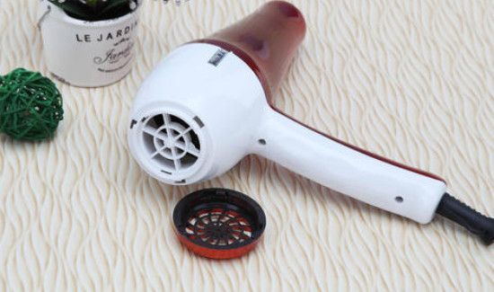 水晶泥粘在纸上怎么把它快速去除?