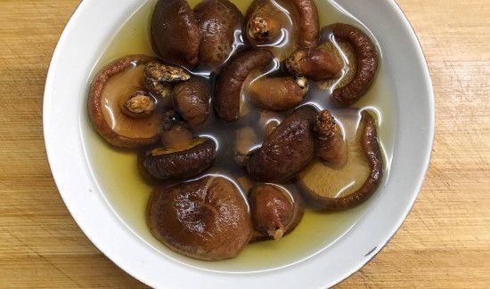 香菇泡发后放冰箱几天还能吃吗