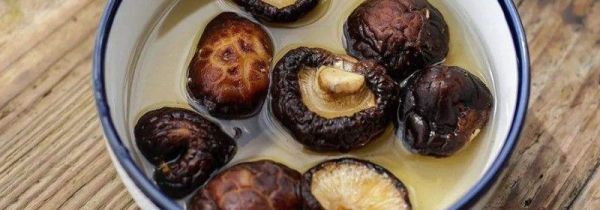 香菇泡发后放冰箱几天还能吃吗