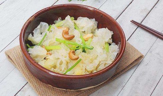 银耳可以凉拌吃吗