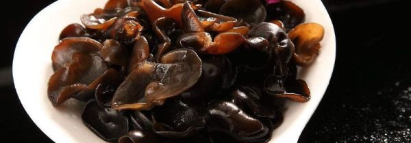 木耳西红柿可以一起吃吗