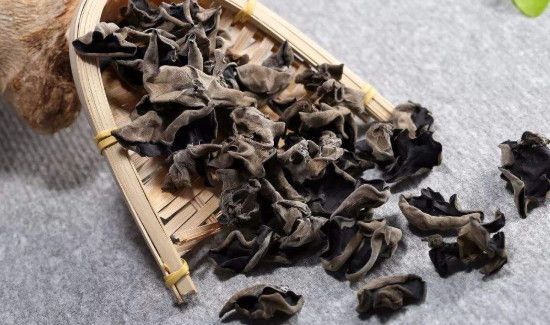 木耳西红柿可以一起吃吗