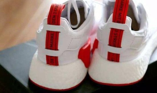 运动鞋后跟里面磨破了怎么修补