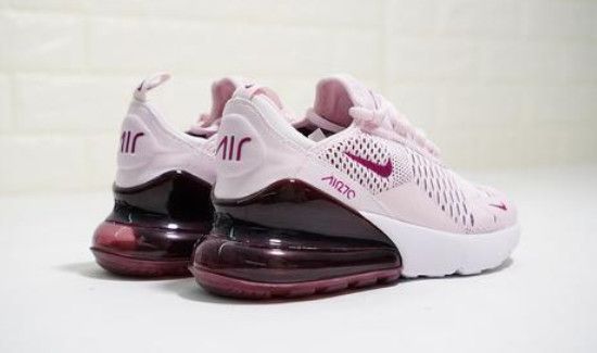 运动鞋后跟里面磨破了怎么修补