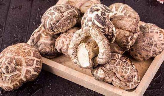 丝瓜和香菇能一起吃吗