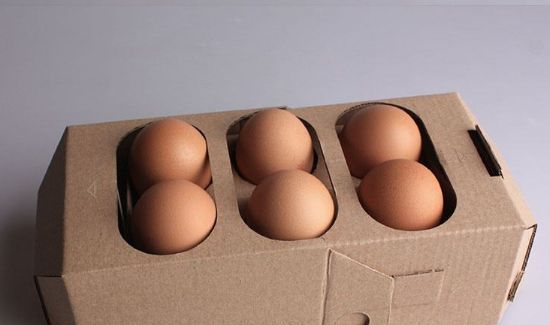 鸡蛋黄黏住鸡蛋壳是坏了吗