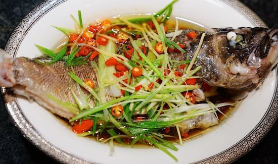 玉米和鱼能一起吃吗