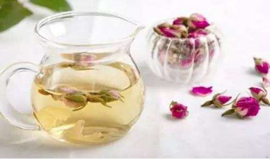 玫瑰花加蒲公英能每天喝吗
