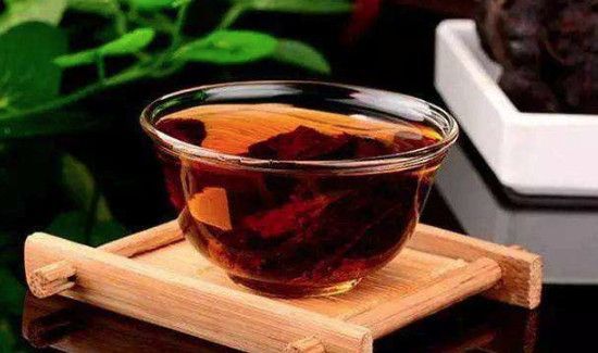 黄精能长期泡水喝吗