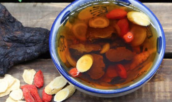 黄精能长期泡水喝吗