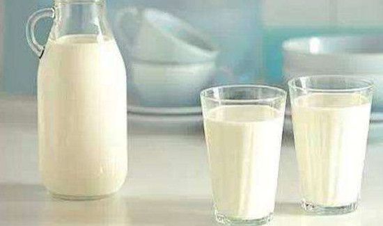 牛奶能放冰箱冷藏吗