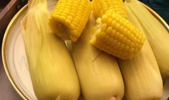 玉米和黄瓜能一起吃吗