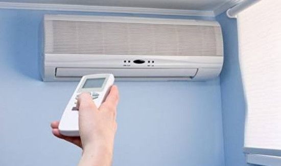 屋里面太潮湿怎么办