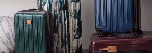 自助托运行李条怎么粘