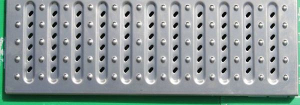 如何防止下水道爬蟑螂