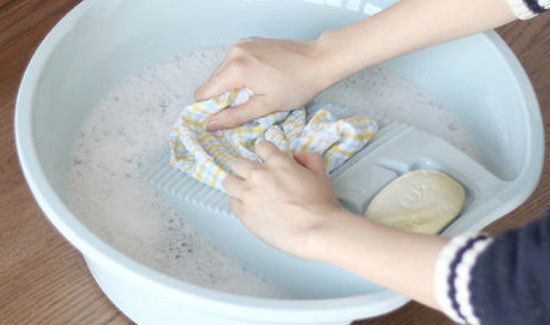 松香水可以擦洗油漆吗