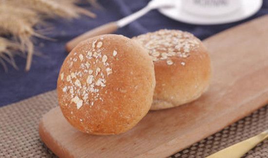 全麦面包过期能吃吗