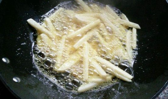 炸土豆条怎么炸才又脆又硬