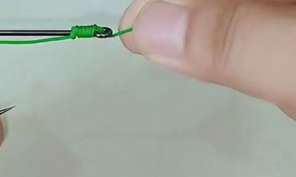 拴鱼钩的简单方法
