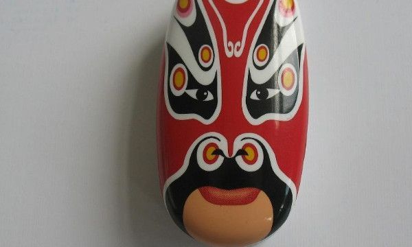 唱黑脸唱红脸什么意思