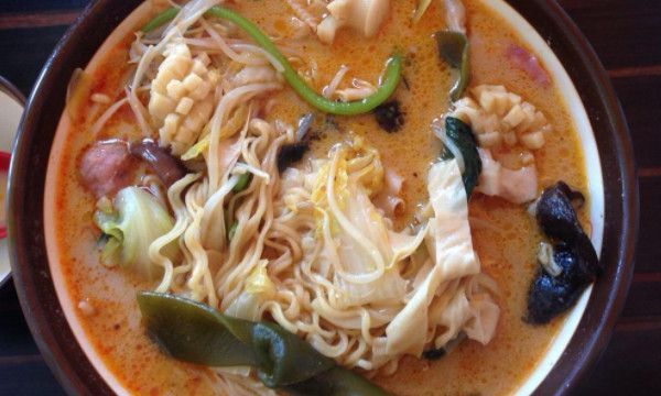 杨国福和张亮麻辣烫有什么关系