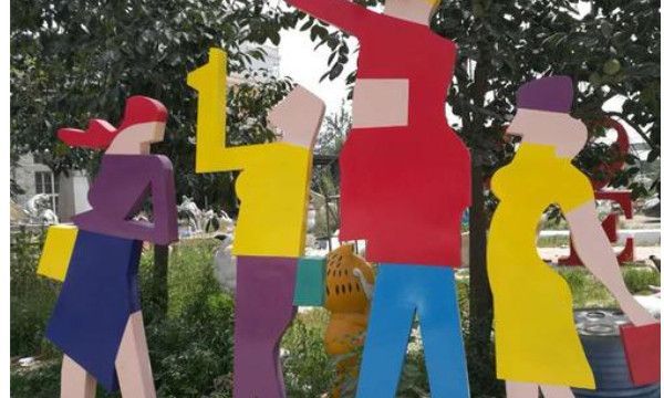 出门炸街什么意思