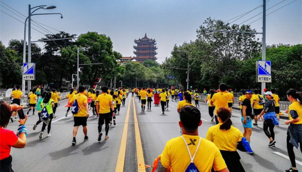 马拉松是指人名还是地名 马拉松是人名还是地方名