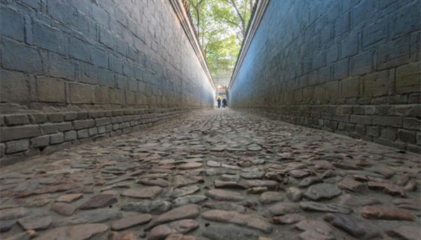 六尺巷位于哪个城市 六尺巷位于现在的哪里