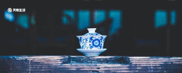 青花瓷的特点是什么 青花瓷的主要颜色是什么