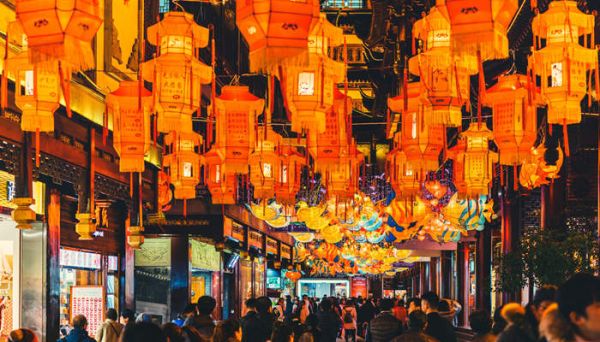 元旦联欢晚会宣传标语 元旦的联欢晚会宣传标语