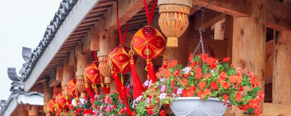 南方干栏式建筑主要分布在什么地区 干栏式建筑为什么分布在南方