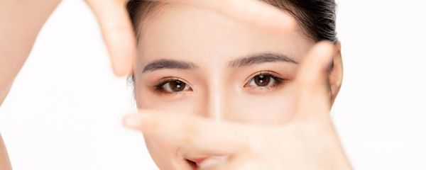 为什么不宜在强光下看书 不宜在强光下看书原因