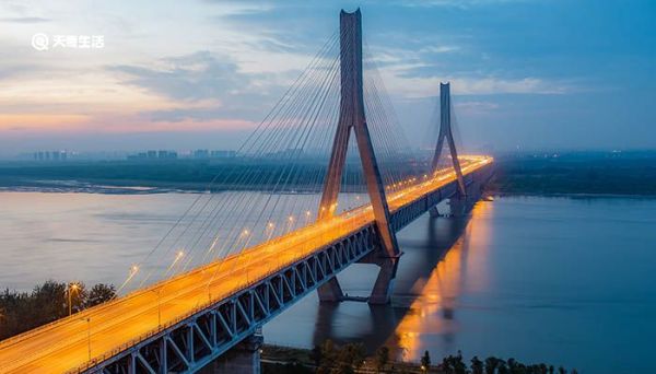 长江注入什么海洋 长江注入的是什么海洋