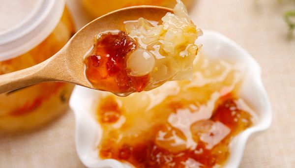 桃胶和花胶的区别 桃胶和花胶的区别是什么