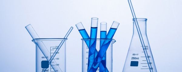 碳酸钙属于盐还是碱 碳酸钙属于盐还是碱性