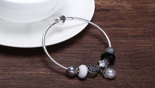 S925金色是什么材质 S925金色是什么制成的