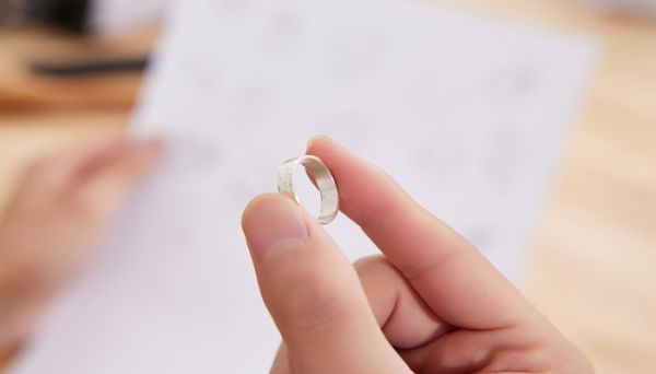 S925金色是什么材质 S925金色是什么制成的