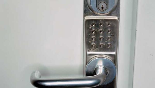 门把手高度 门把手高度位置标准