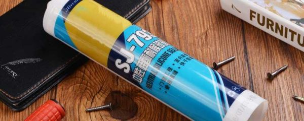 墙布胶水哪种最环保 墙布最好的胶水