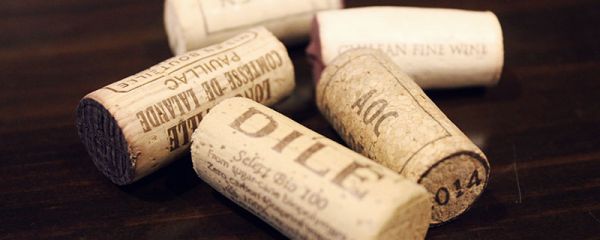 红酒没喝完用什么塞住 红酒塞子坏了用什么盖